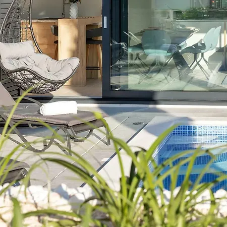 Lulani Pool Διαμέρισμα