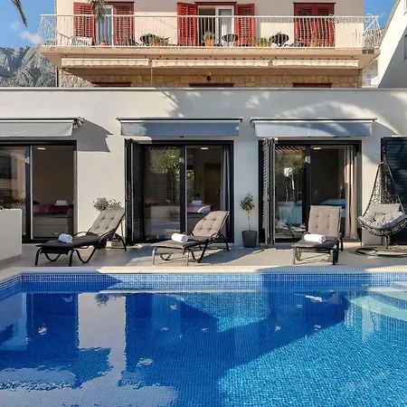 Lulani Pool Lejlighed