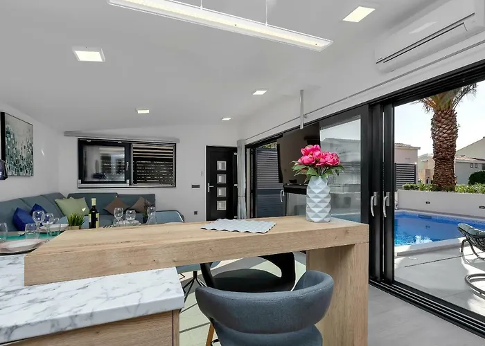 Apartment Lulani Pool